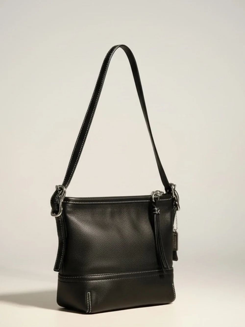 Coach Soho Black Leather Mini Hobo Shoulder Bag Y2K Zip Top